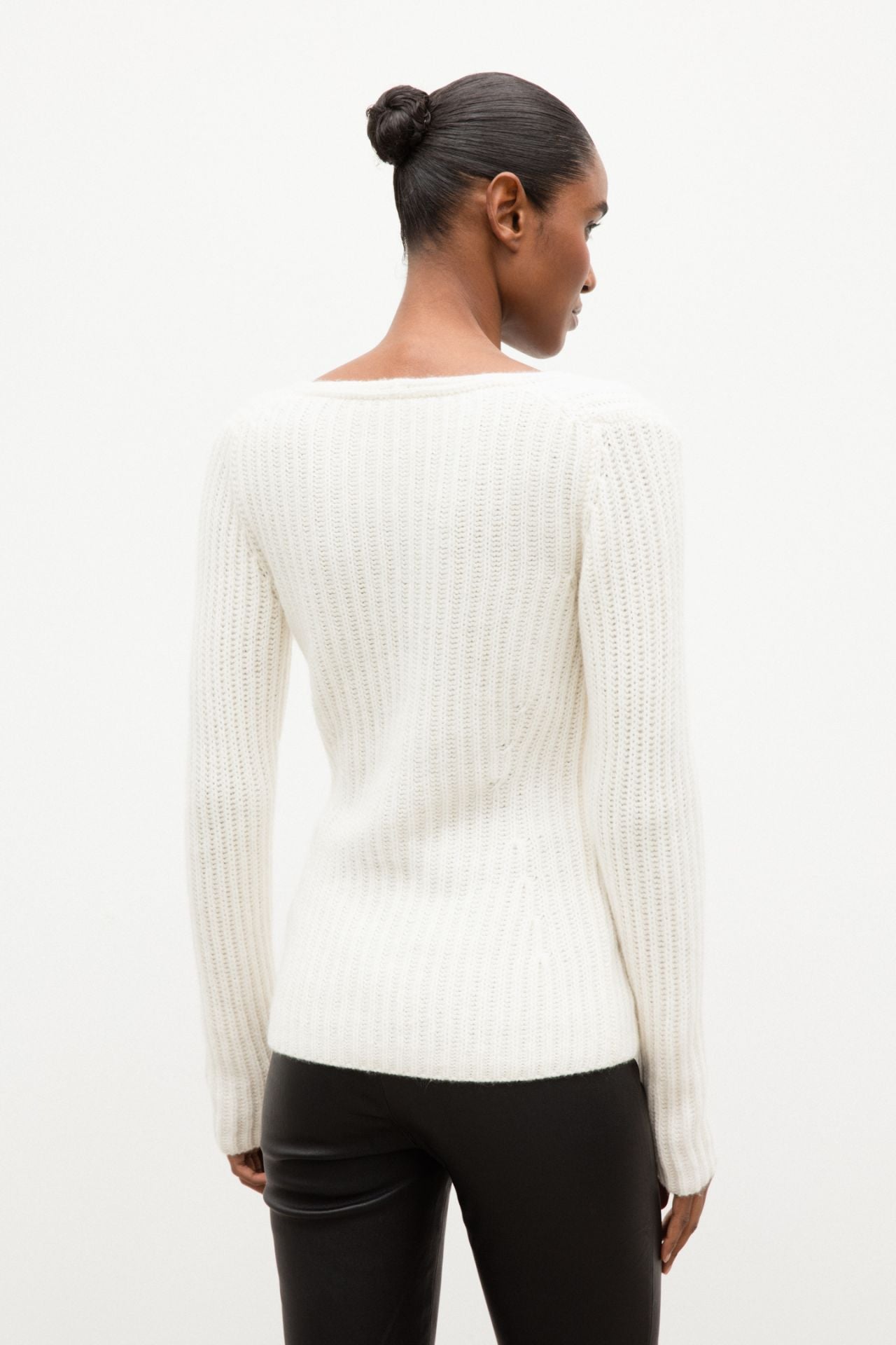 Iris von Arnim Damen Kaschmirpullover Almandine Ecru CREME Bild 3