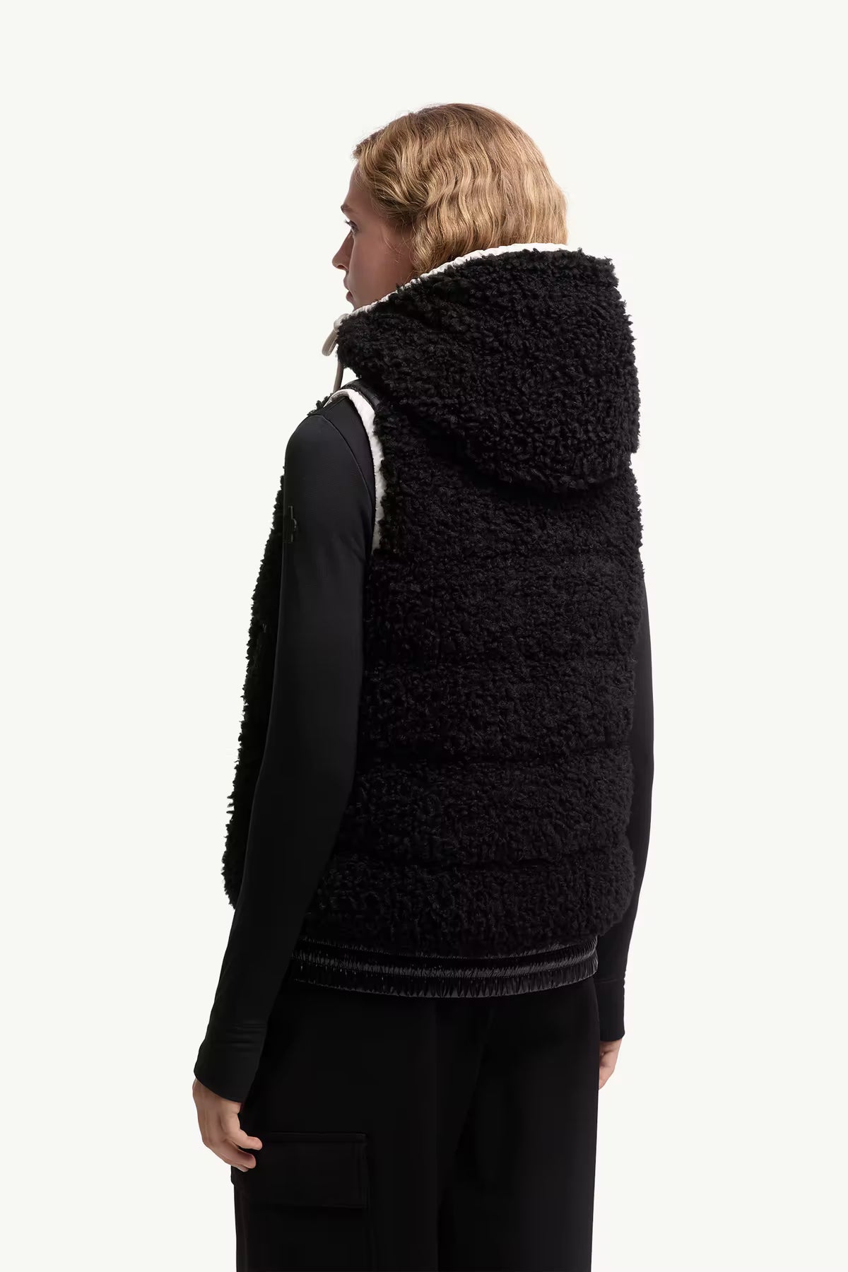 Moncler Grenoble Damen Teddy Weste Schwarz 999 Bild 4