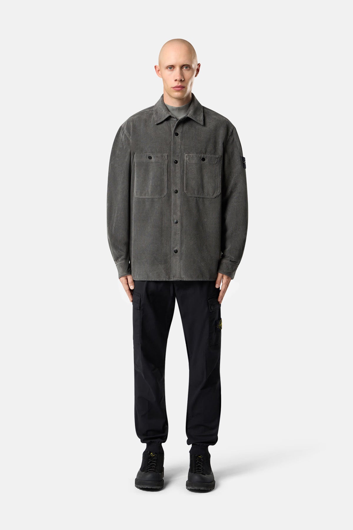 Stone Island Herren Overshirt aus Cord Cement cement Bild 2