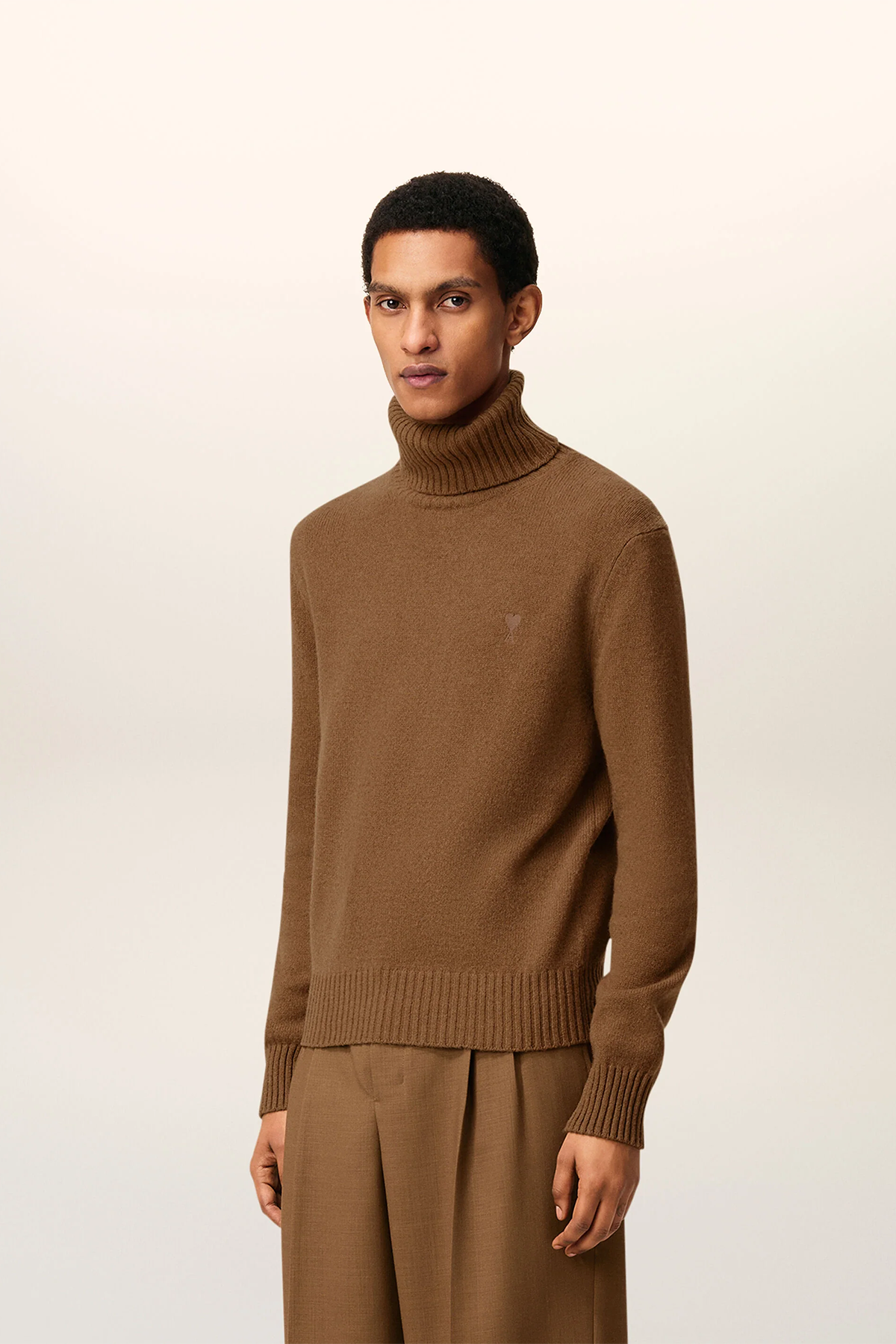 AMI Paris Herren Rollkragenpullover Braun NOISETTE 216H25 Bild 2
