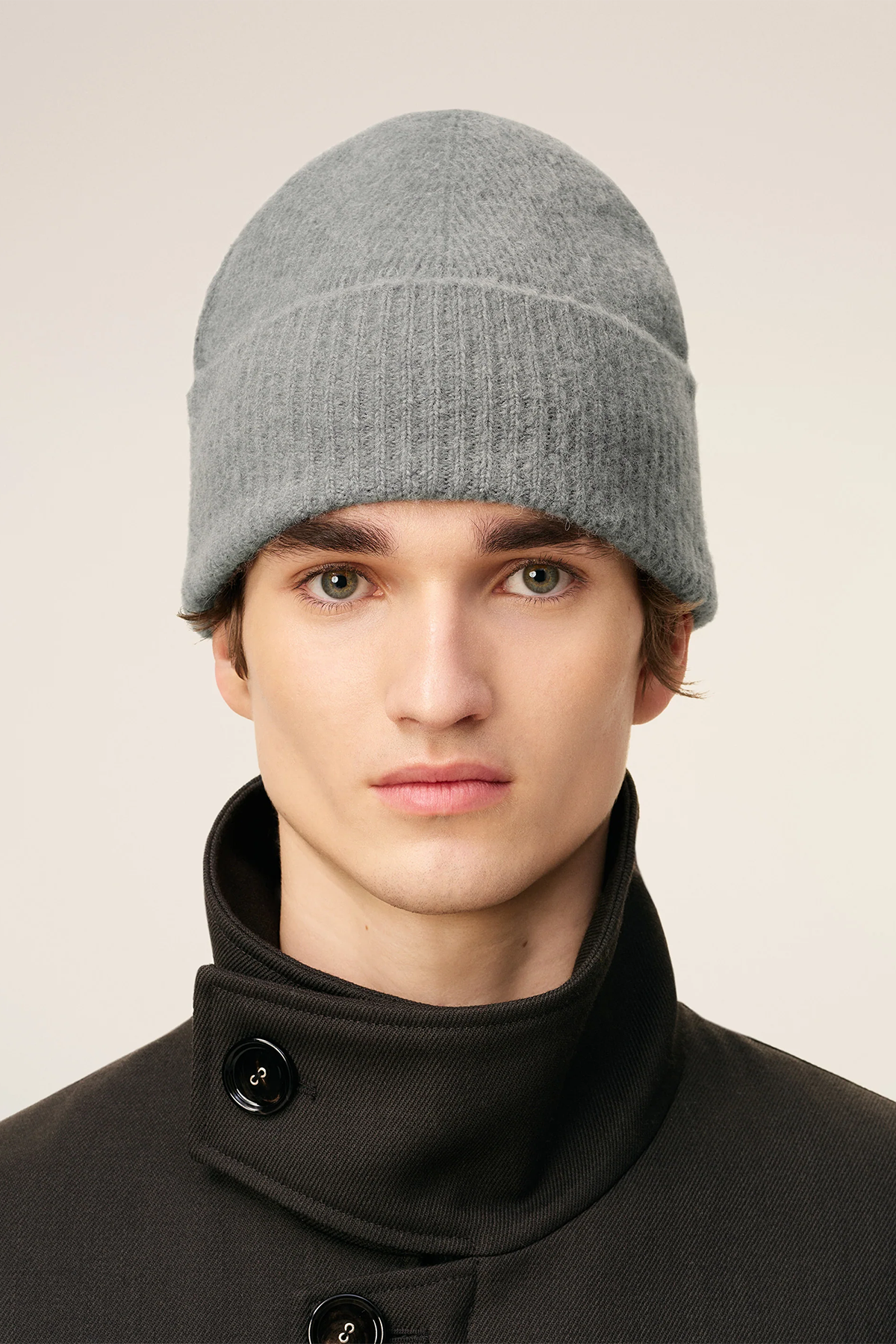AMI Paris Herren Strickmütze aus Alpakawolle Grau GRIS/ECRU 058H25 Bild 2