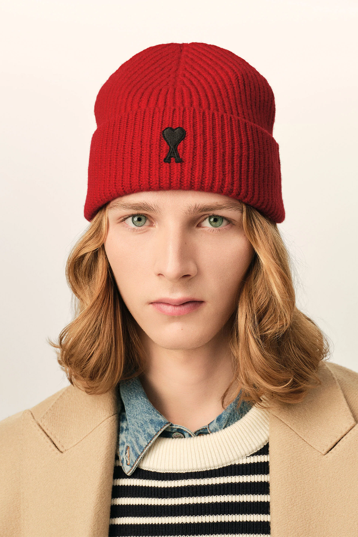 AMI Paris Herren Strickmütze Rubinrot A252 RUBY RED/BLACK Bild 2