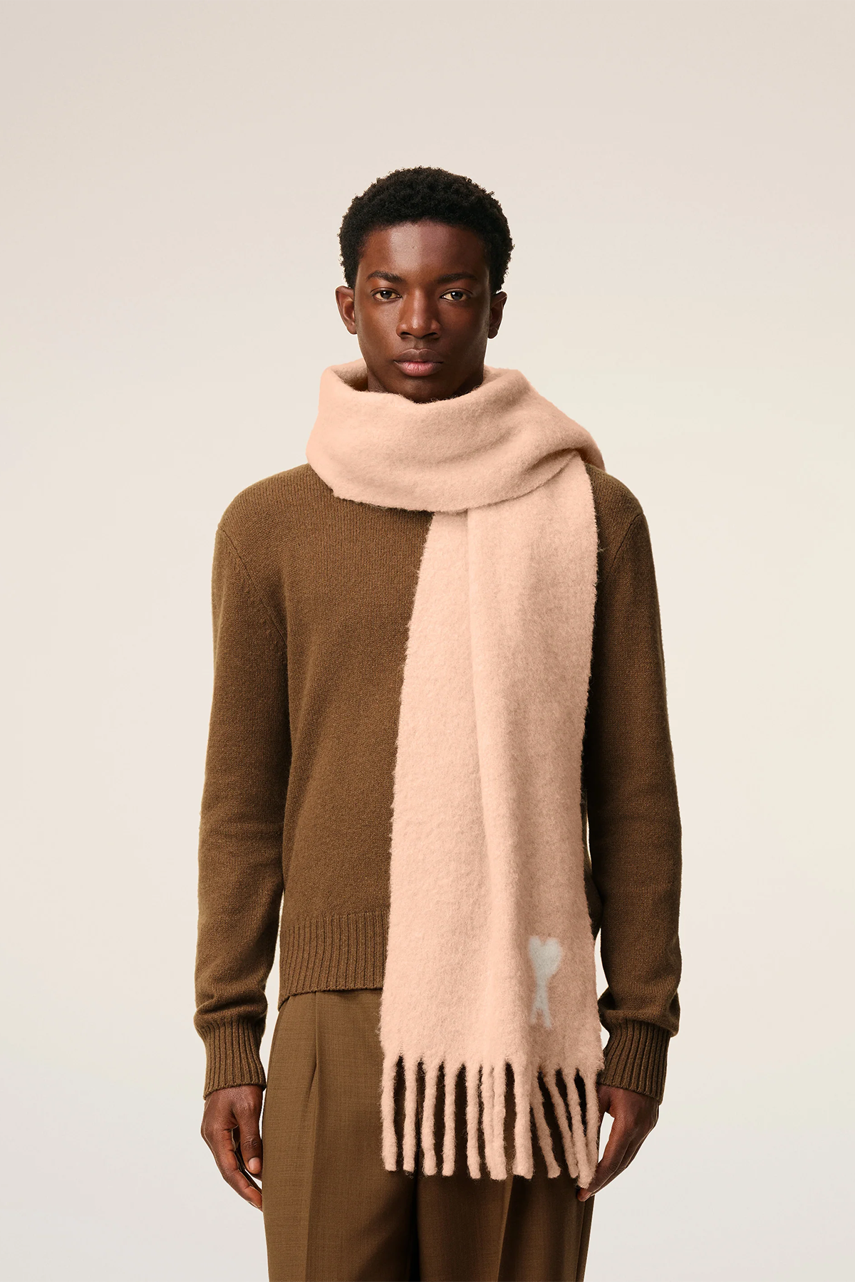 AMI Paris Herren Strickschal aus Alpakawolle Rosa POUDRE 680H25 Bild 2