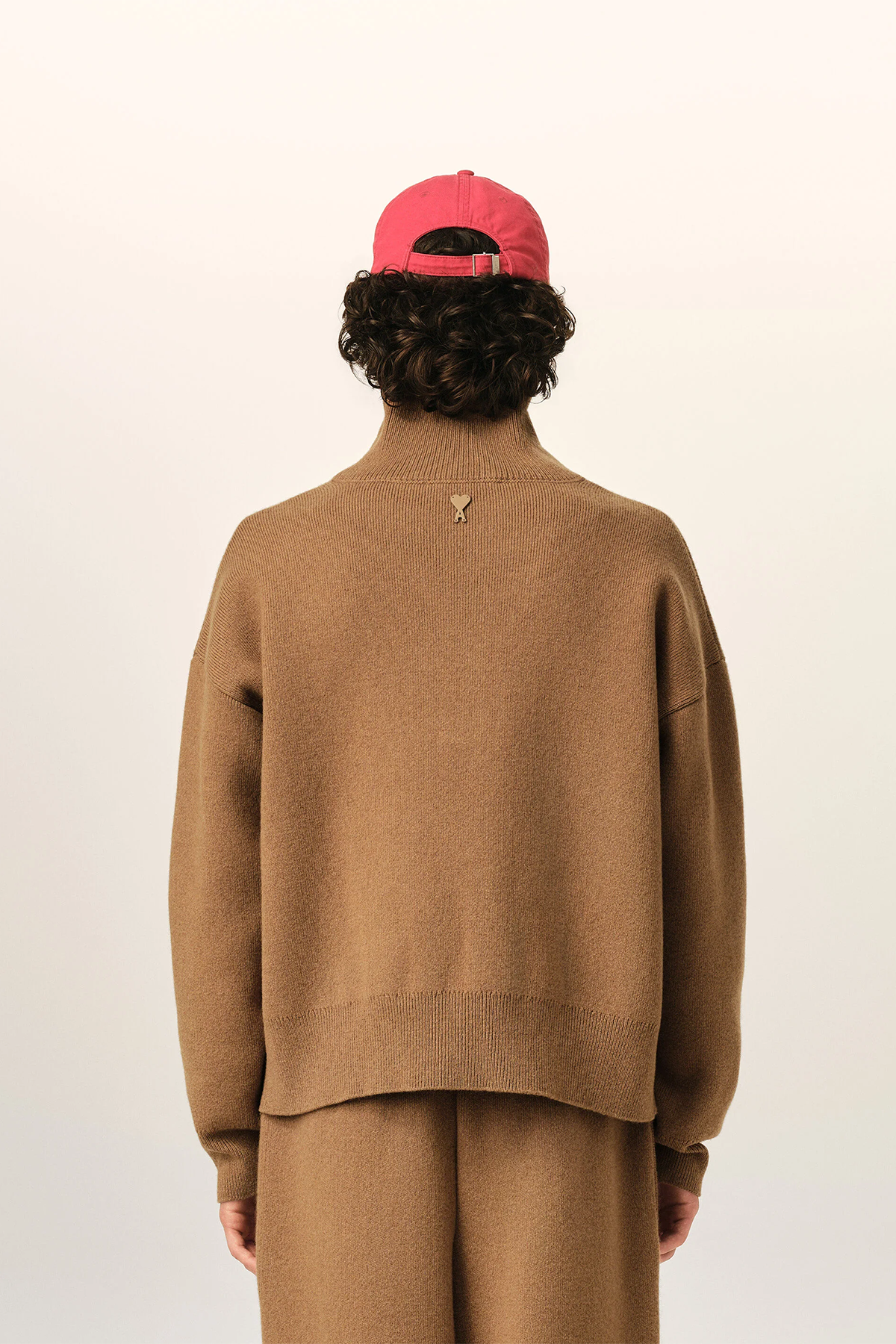 AMI Paris Herren Wollpullover mit geknöpftem Kragen Camel BEIGE Bild 3