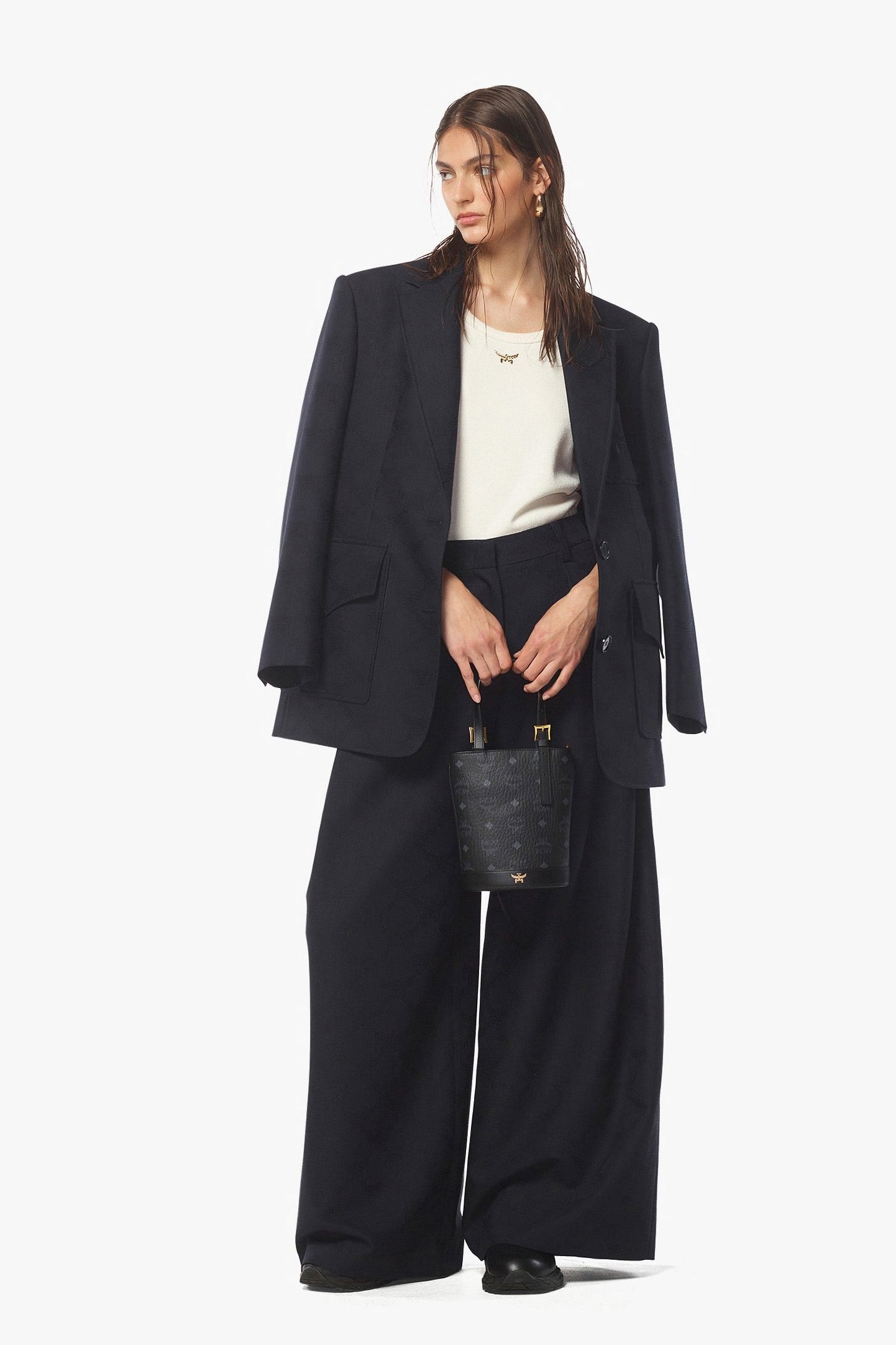 MCM Damen Umhängetasche Aren Mini Schwarz SCHWARZ Bild 2