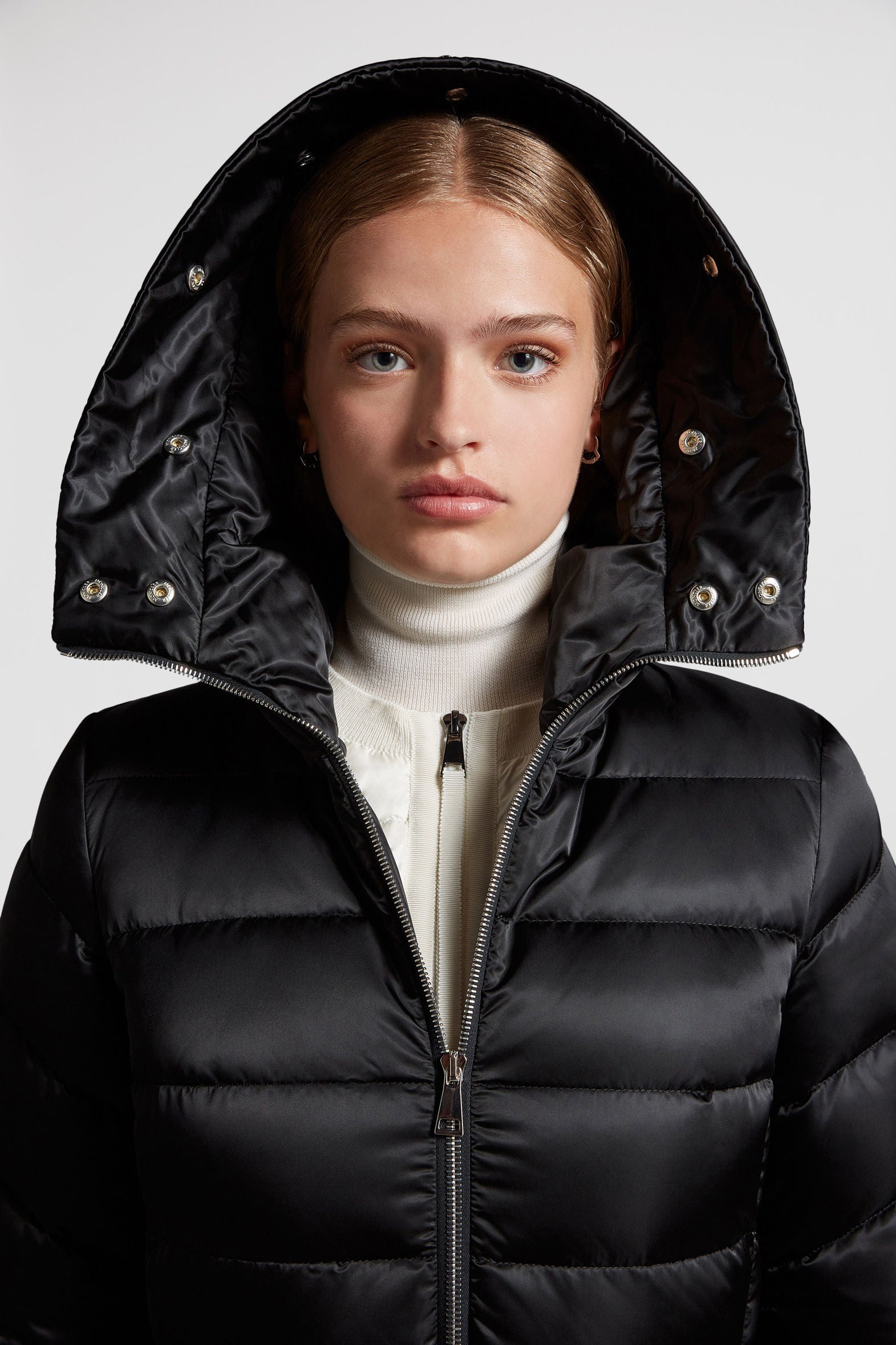 Moncler Damen Daunenmantel Leersie Schwarz SCHWARZ Bild 7