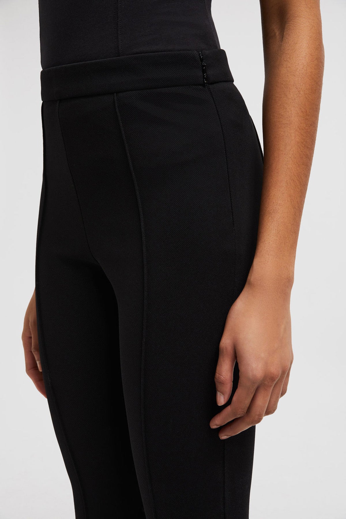 Moncler Damen Garbadine Hose Schwarz SCHWARZ Bild 5