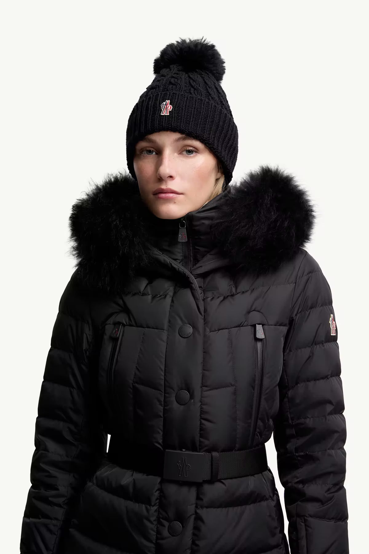 Moncler Grenoble Damen Strickmütze mt Bommel Schwarz 999 Bild 2