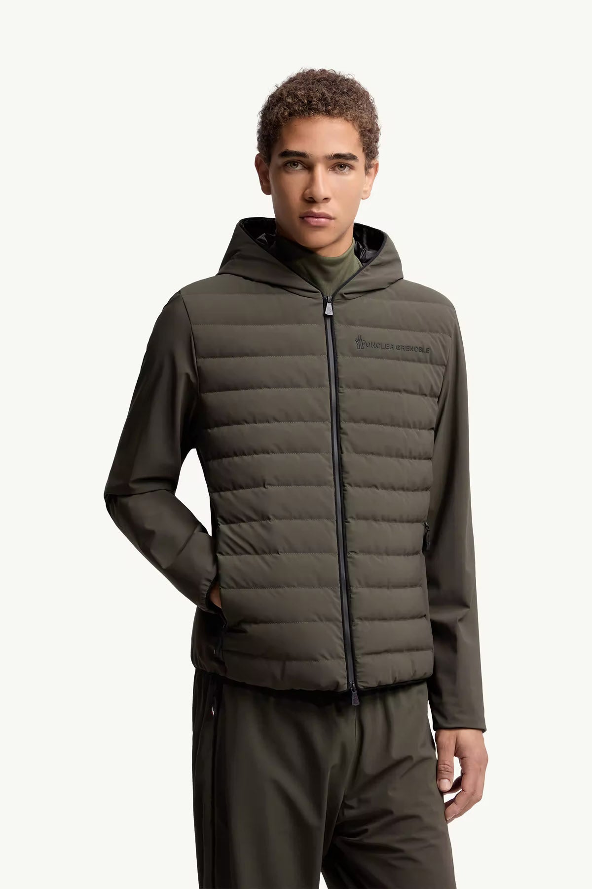 Moncler Grenoble Herren Sweatjacke mit Daunenfront Olive 82h Bild 3