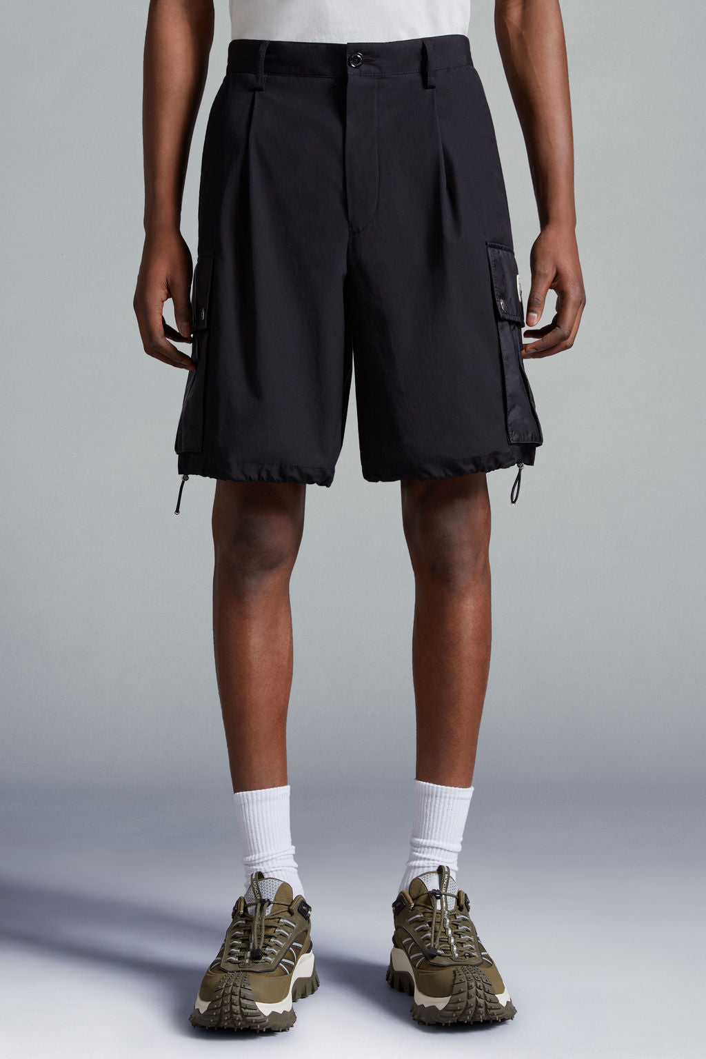Moncler Herren Cargoshorts Schwarz SCHWARZ Bild 3