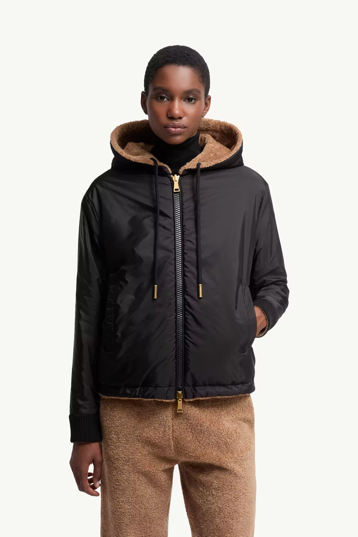 Moncler wendbarer Damen Kapuzenpullover Beige P29 Bild 3