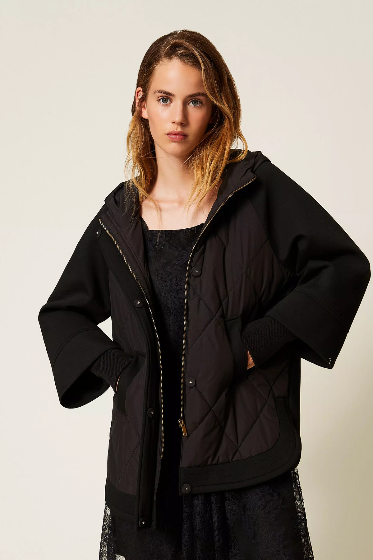 Twin Set Damen Cabanjacke aus Scuba und Nylon, Schwarz 00006-NERO Bild 3